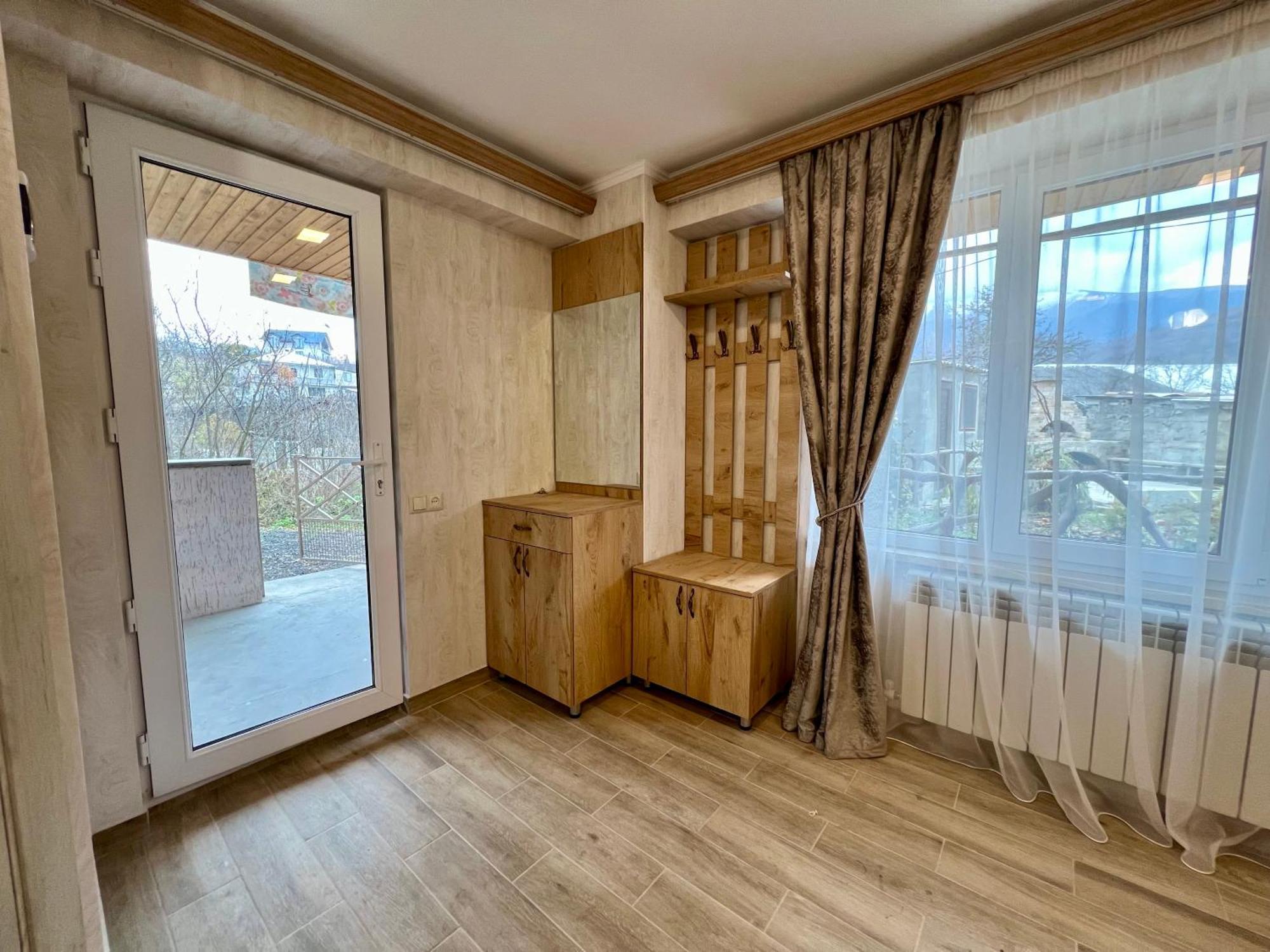 Green Park Guest House Дилижан Экстерьер фото